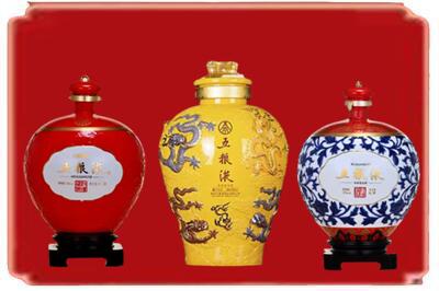 益阳桃江县烟酒回收五粮液各种摆件.jpg